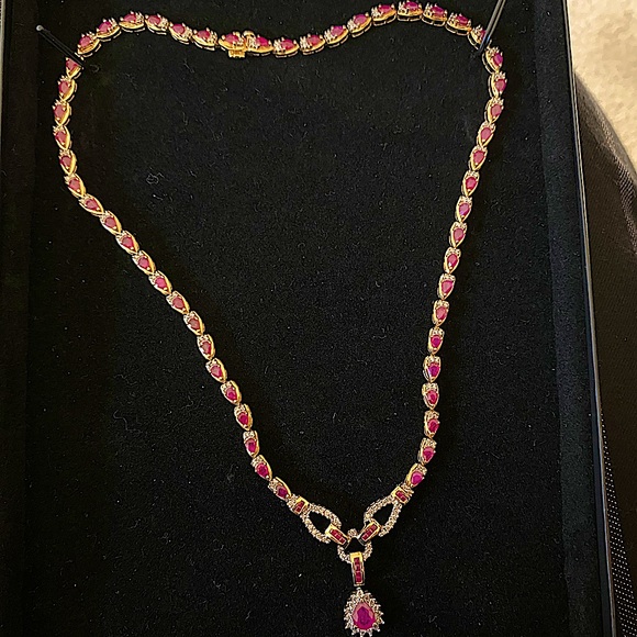 Rubi/Diamond Necklace - Picture 3 of 8